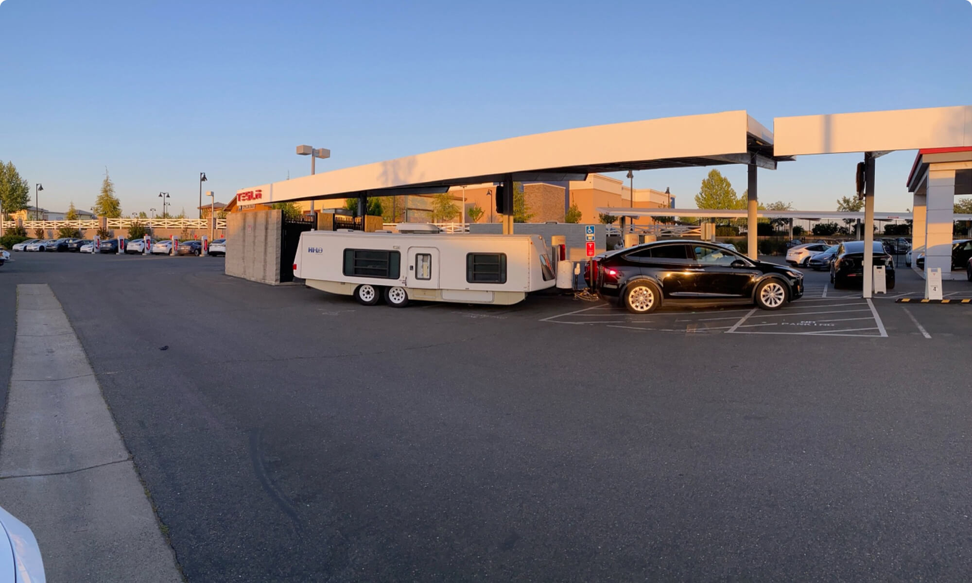 RV forced to stop at Supercharger